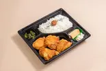 カレー味唐揚げ弁当（からあげ 金と銀 草加新善町店）