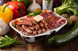 《ハラミ200g＆サーロイン240g》ガーリックステーキ丼（ガーリックブラストステーキ Garlic Blast Steak 南青山店）