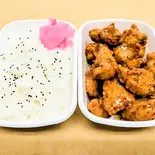 ニンニク醤油唐揚げ弁当(1キロ弁当)（まんぞく弁当 麻生店）