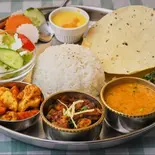 D.Nepali Thali Set ネパーリタリセット（Apm Curry Asiana Restaurant.）