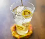 キウイ酢ソーダ(cafeStayHappy)
