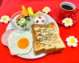 ツナマヨトースト＆ハムエッグ（Y's Cafe）