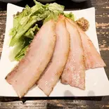 自家製ベーコン（ビールと肉と燻製Moshas）