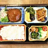 ハンバーグ弁当（食事処さざなみ）