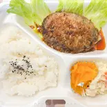 ハンバーグ弁当(オモロスポーツ)