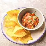 トルティージャチップス(本格タコス専門店 CIELITO LINDO BAR AND GRILL)