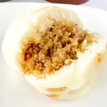 【辛い】麻婆味の春雨まん（中華パンの専門店 福慶）