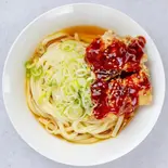 大盛りうま辛ザンギうどん (冷)(麺や 日木うどん 大通店)