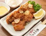 醤油ニンニクチキン（韓国料理 ホンデポチャ 中目黒店）