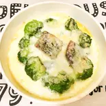 ブロッコリーのチーズ焼き（KitchenBarぐりむ）
