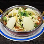 チキンマサラカレーChicken Masala Curry（インド料理・ケバブのスワガットSWAGAT）