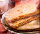 アルークルチャ (Aloo Kulcha)(アナム本格インド料理)