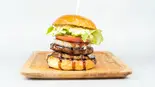 てりやきバーガーダブル（淡路島バーガー高円寺店）