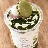和風抹茶ソフト「マカロン付」（19時のGohoubi 鳴尾店）