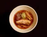 焼豚魚介醤油ラーメン(麺屋やま 本町店)