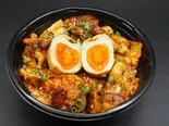 肉めし 旨辛鶏キムチ サラダセット Umami and spicy chicken kimchi bowl Salad set（肉めし 八）