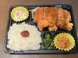 ロースカツ唐揚げ弁当（中華そば ひのき屋）