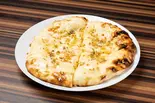 チーズガーリックナンCHEESE GARLIC NAN(WATAN INDIA BIRYANI & SWEETS)