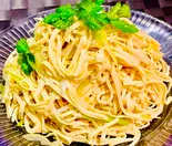 長ネギと干し豆腐の千切りごま油和え【葱香干糸】（川覇王）