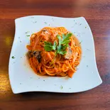 ベーコンとナスのトマトソース(インドネパール料理ガールアガン)