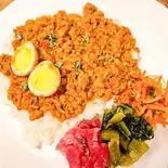 キーマカレーとアチャールのランチ（AIR BRAIN）