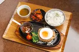 ヘルシーローストハンバーグ定食(シングル)※ハンバーグ1枚（早稲田モンスターズ キッチン）