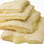 チーズナンCheese Naan（SAHANA INDIAN AND NEPALI RESTAURANT＆BAR）