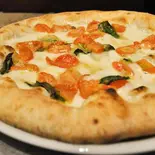 ヴェスヴィアーナ（ピッツエリア オオサキ武蔵浦和店 Pizzeria Ohsaki）