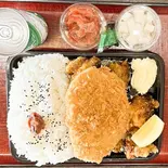 1000g からあげ＆とんかつ弁当（ゼネラルクック・ディベンレストラン）