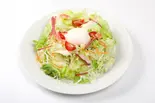 温玉シーザーサラダ Ontama cesar salad(とととん丸 戸越店)