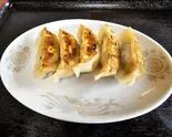 餃子(5個)（中華料理 東吉之島）