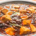 麻婆豆腐（油淋鶏専門店 弄堂口(ロウドウクチ)）