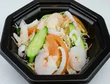 海鮮サラダ（七左食堂）