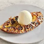 蜜芋ブリュレ ＆ 特製ミルクアイスクリーム（＆OIMO TOKYO CAFE 中目黒店）