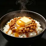 【背徳】バター醤油×納豆TKG(とろ〜り卵黄)（【納豆一筋】納豆館）