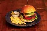 カリフォルニアアボカドバーガー California Avocado Burger（イーストウッド）