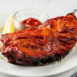 タンドリーチキン( tandoori chicken )（Sathibhai restaurant and bar）
