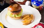 ハンバーガーHamburger(だるま珈琲)