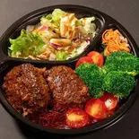 黒毛和牛100%！味噌煮込みハンバーグ（ジュウゴノニク(熟成黒毛和牛ローストビーフ専門店)）
