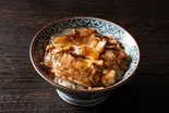 お得メニュー]萬牛並カルビ丼（炭火たれ焼肉丼 萬牛カルビ 元住吉店）
