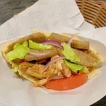 ミックスケバブ(ラム＆チキン)Mixed Kebab Lamb ＆Chicken（グネスケバブ 西船橋店）