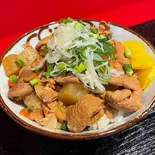 自家製‼︎鶏煮込み丼（東京鉄板倶楽部 田）