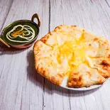ハニーチーズナンセット(マナカマナ インドネパールレストラン)