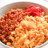 そぼろ丼 Minced Chicken Rice Bowl(丼の極)