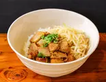 和牛角煮丼 ライト(炭火ホルモン焼き まるかん)