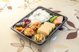 だし巻き鮭から弁当（彩旬惣菜 こころ）