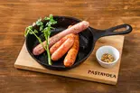 肉屋さんのグリルドソーセージアソート（PASTAVOLA 田町本店）