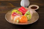 産地直送・お刺身盛り合わせ(海鮮屋が作る金のお茶漬け 溝口2丁目2号店)