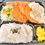 ミックスフライ弁当(エビフライ・白身魚フライ・コロッケ)(とり膳 やまのうち店)