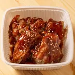 ヤンニョムチキン3個（デカ盛り弁当はるき【唐揚げ弁当屋】 池袋3丁目店）